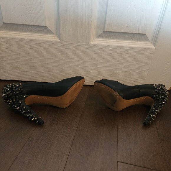 SAM EDELMAN LORISSA SPIKE PUMP - Picture 4 of 6